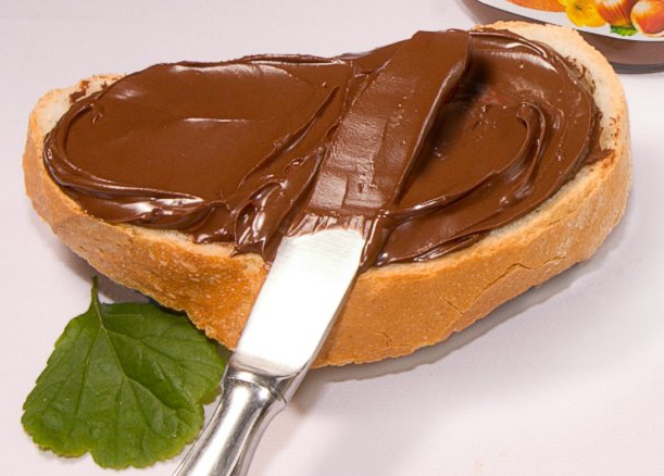 Nutella_cropped